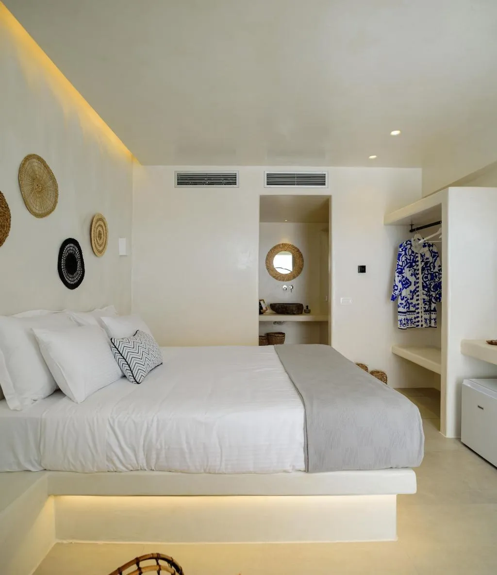 Room, Terra Blanca Suites, Santorini