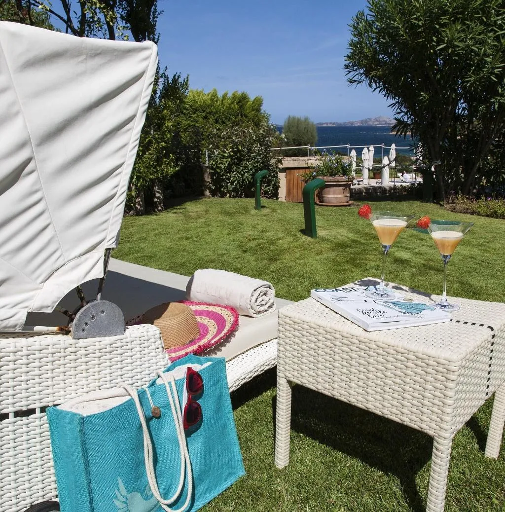 Terrace, L'Ea Bianca Luxury Resort, Olbia