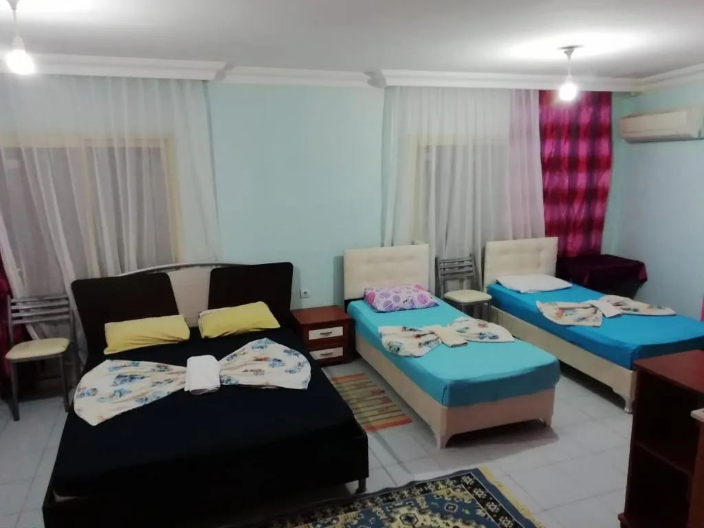 QUADRUPLE STANDARD Room, White Cat Sevgi Otel, Antalya