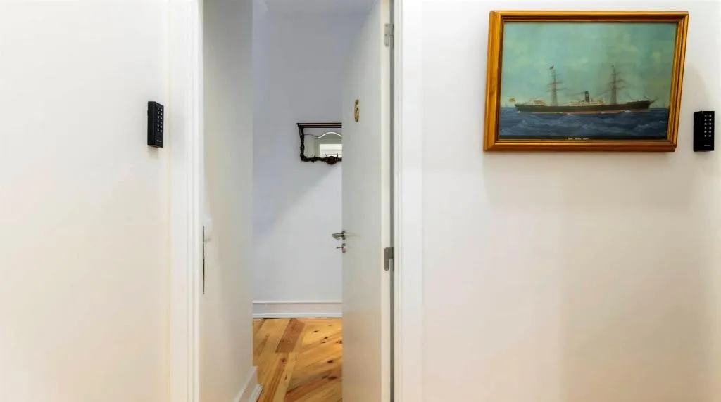Room, LeL Madalena GuestHouse, Lisbon