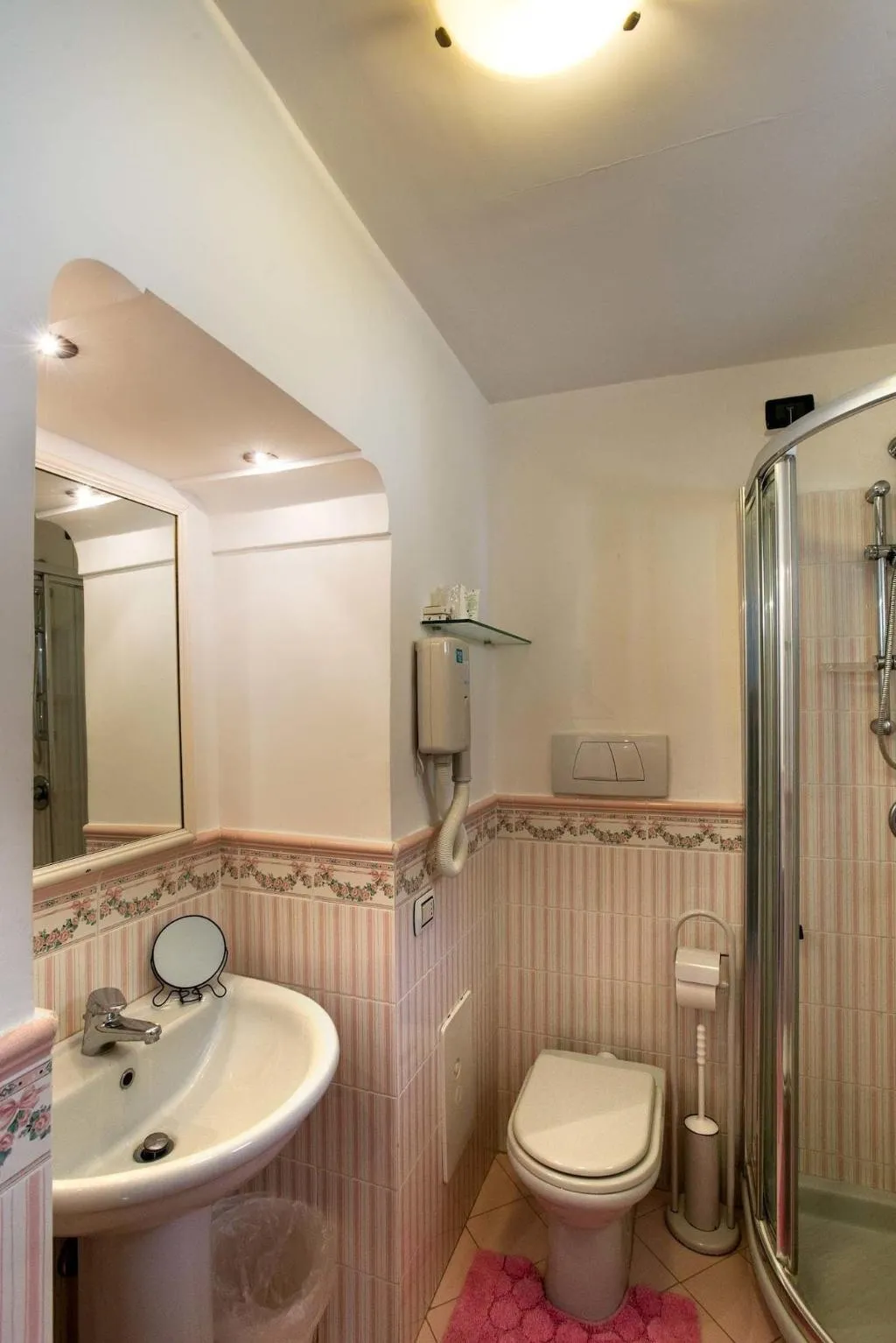 Room, Relais La Rupe, Naples