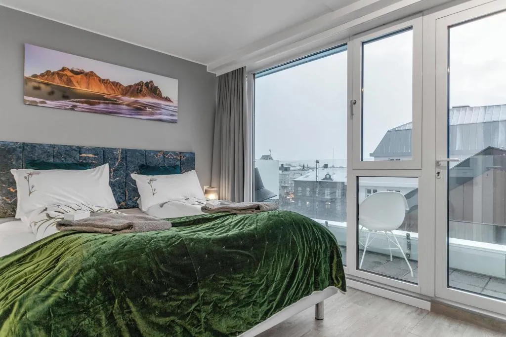TWIN WITH VIEWS Room, City Center Hotel, Reykjavik