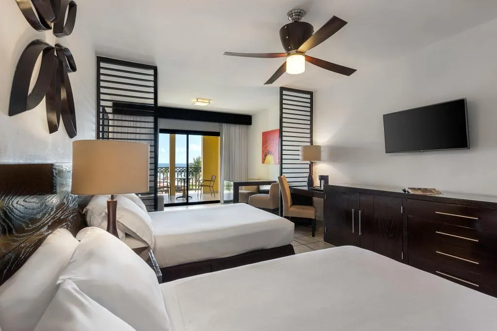 JUNIOR SUITE SEA VIEW Room, Ocean Coral & Turquesa All Inclusive, Cancun Area