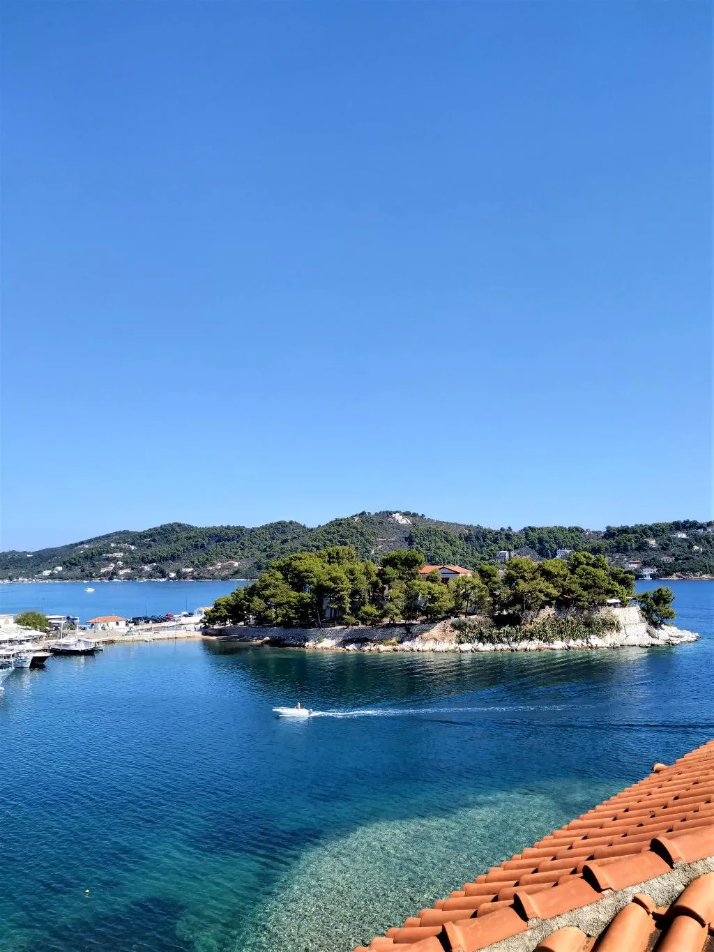 APARTMENT CAPACITY 4 Room, Argo, Skiathos