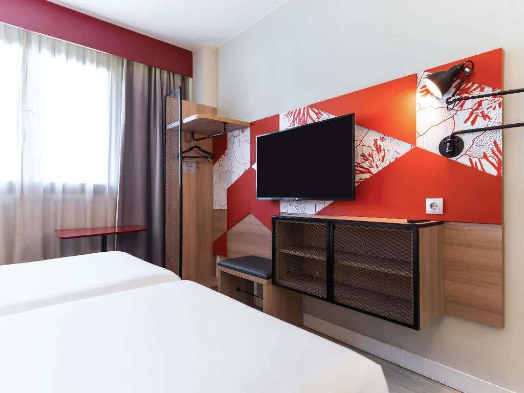 TWIN STANDARD Room, ibis Styles Barcelona City Bogatell, Barcelona