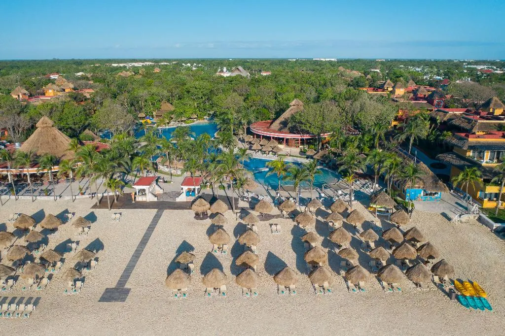 Beach, Iberostar Waves Quetzal All Inclusive, Cancun Area