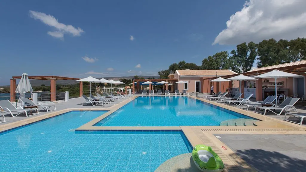 Pool, Remetzo Village, Kefallinia