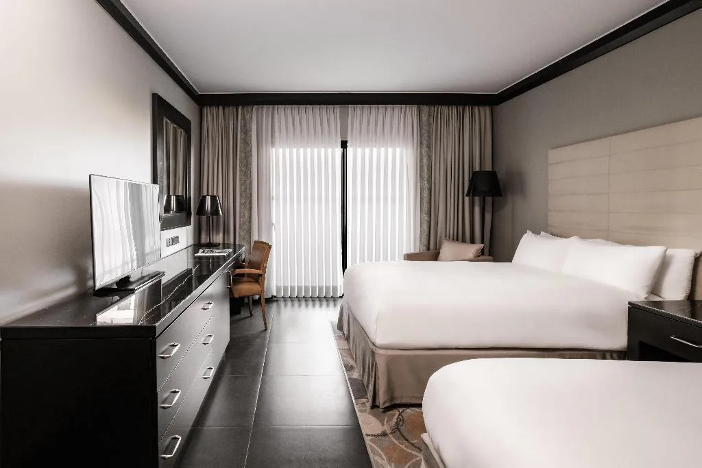 TWIN CLASSIC TWO DOUBLE BEDS Room, InterContinental Malta, Malta