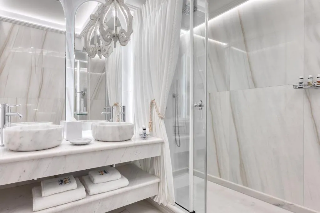 SUITE TWO BEDROOMS WITH PRIVATE POOL Room, Saint John Hotel Villas & Spa, Mykonos