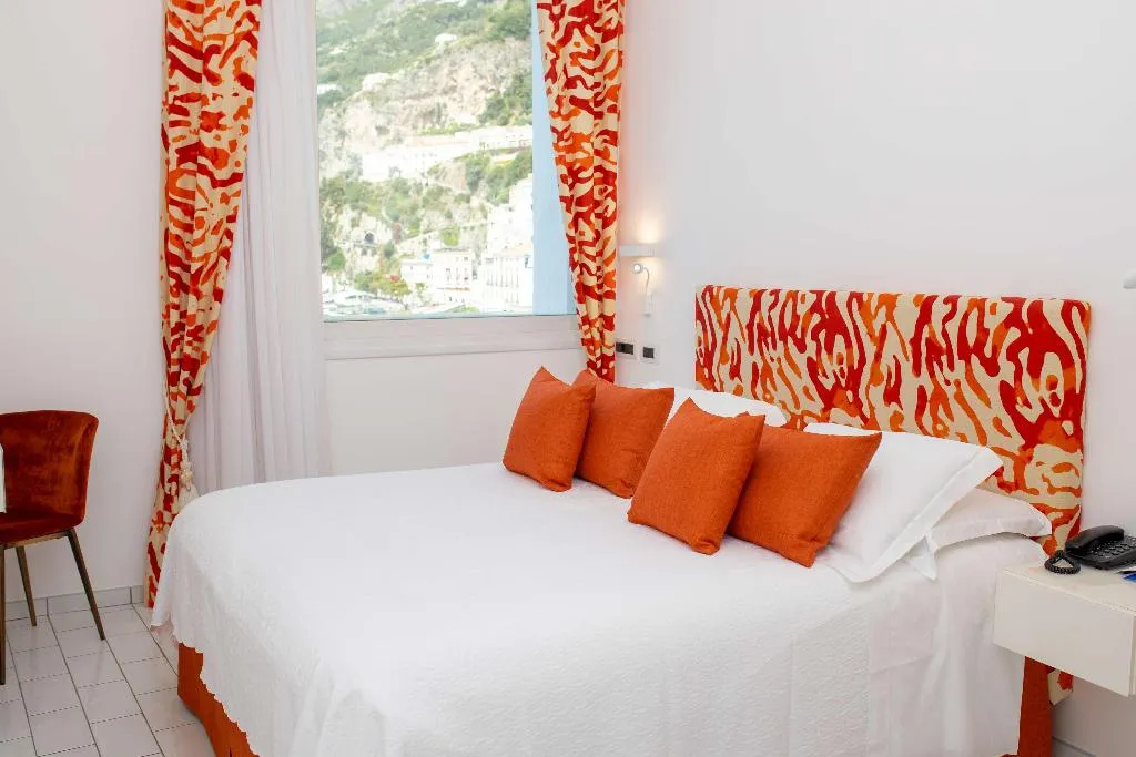 Room, Marina Riviera, Naples