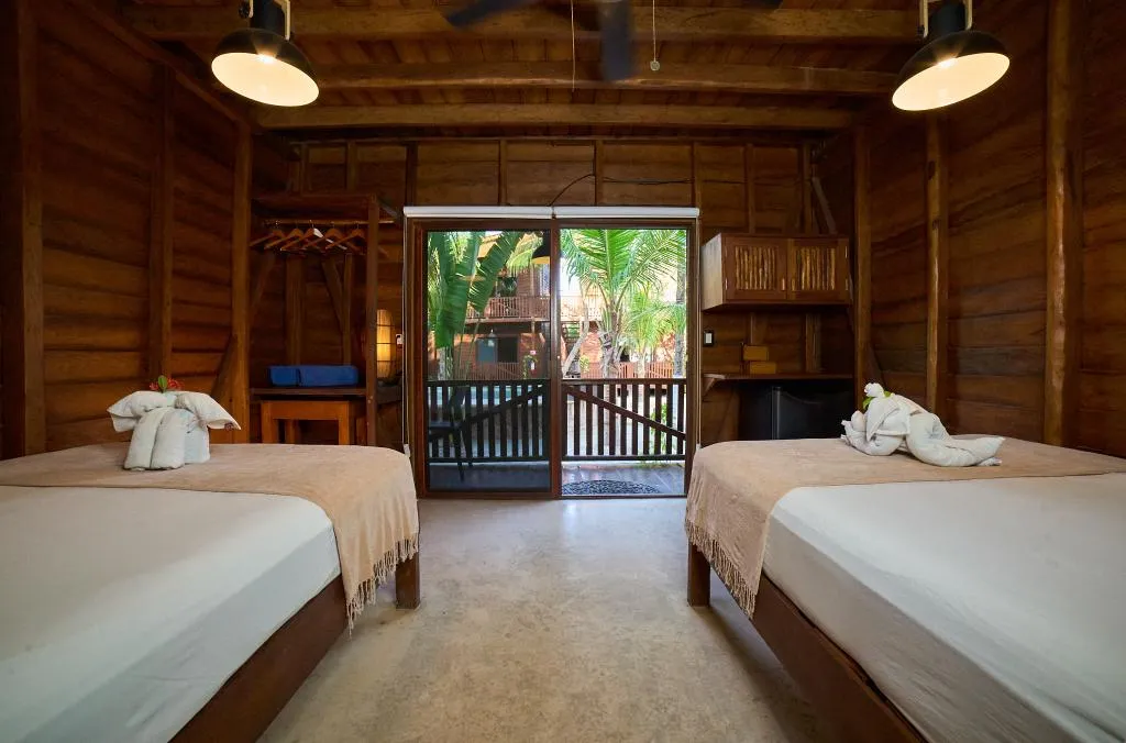 QUADRUPLE DELUXE Room, Coconut By ÓOL Hotels, Cancun Area