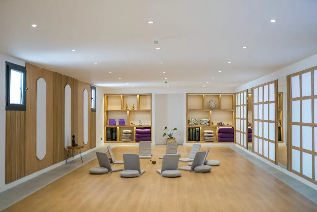 Sports and Entertainment, Hotel Club-E, Dalaman