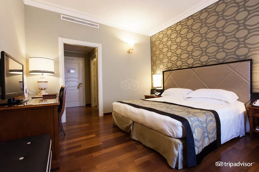 TWIN CLASSIC Room, Grand Visconti Palace, Milan