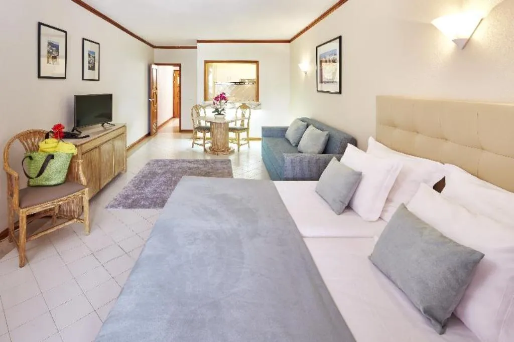 STUDIO POOL VIEW Room, Luna Clube Oceano, Algarve