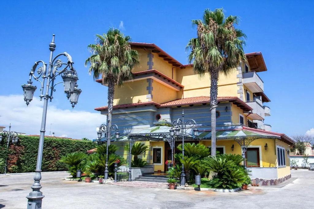 General view, Hotel Miramare, Naples