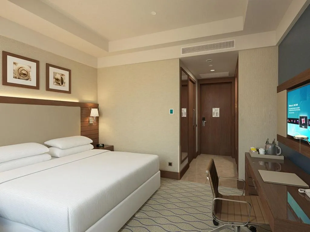 DOUBLE CITY VIEW Room, Four Points By Sheraton Izmir, Izmir