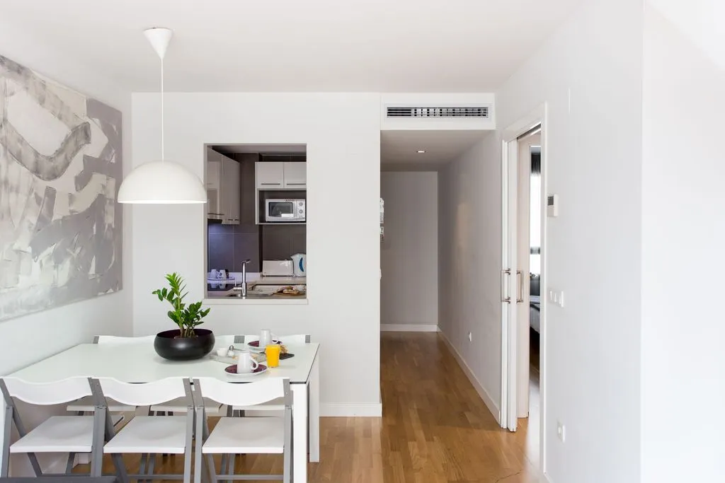 APARTMENT TWO BEDROOMS Room, Mon Suites Catedral, Valencia