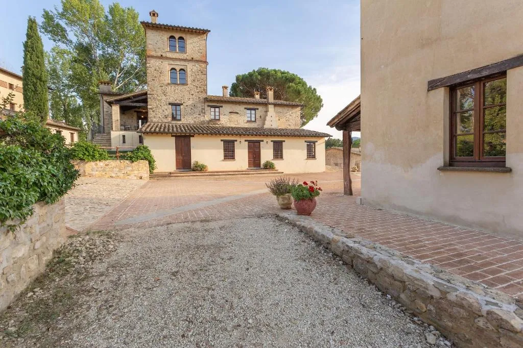 General view, Gh Borgo Pulciano Agriturismo, Perugia