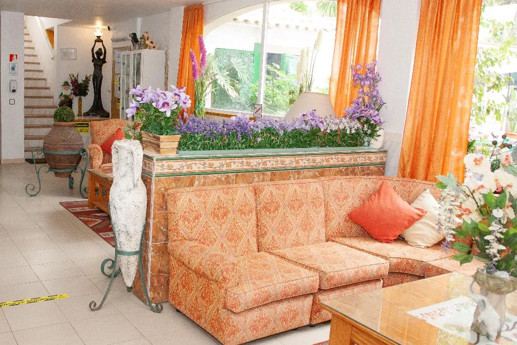 Lobby, Atalaya Bosque Apartments, Majorca