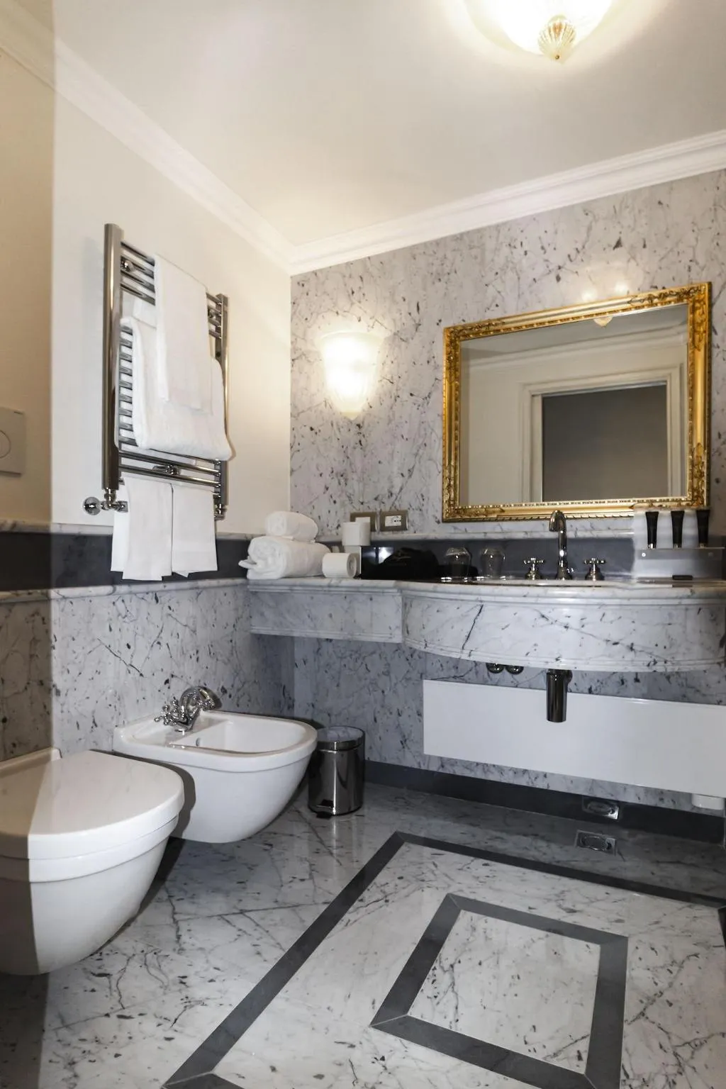 DOUBLE SUPERIOR Room, Cà Bonfadini Historic Experience, Venice