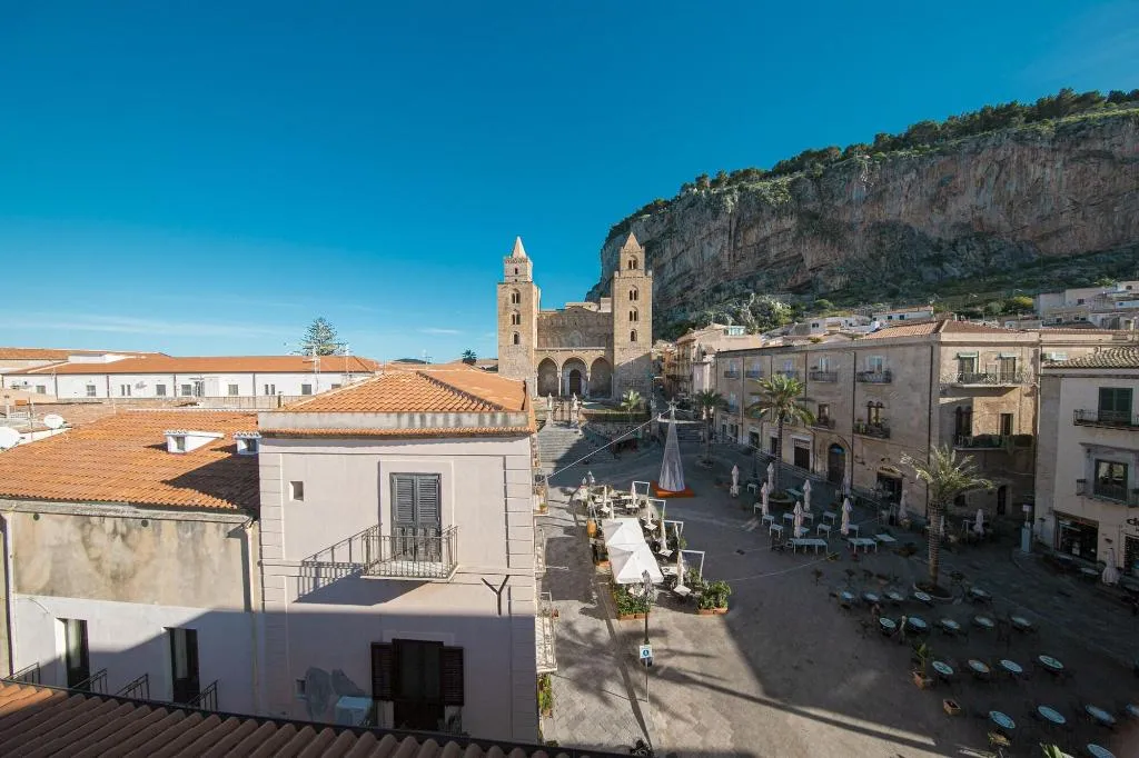 General view, Palazzo Villelmi, Palermo