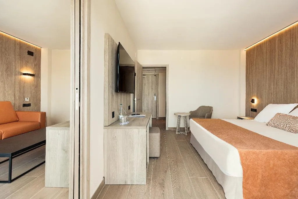 JUNIOR SUITE CAPACITY 2 Room, Best Oasis Tropical, Costa Almeria