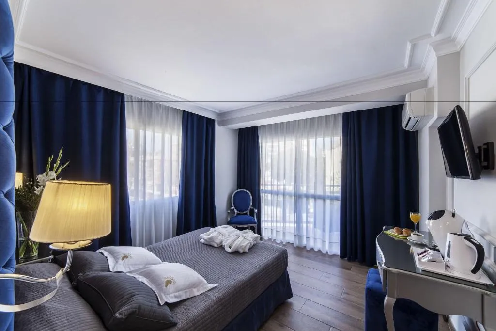 Double or Twin POOL VIEW Room, Essence Hotel Boutique by Don Paquito, Costa Del Sol