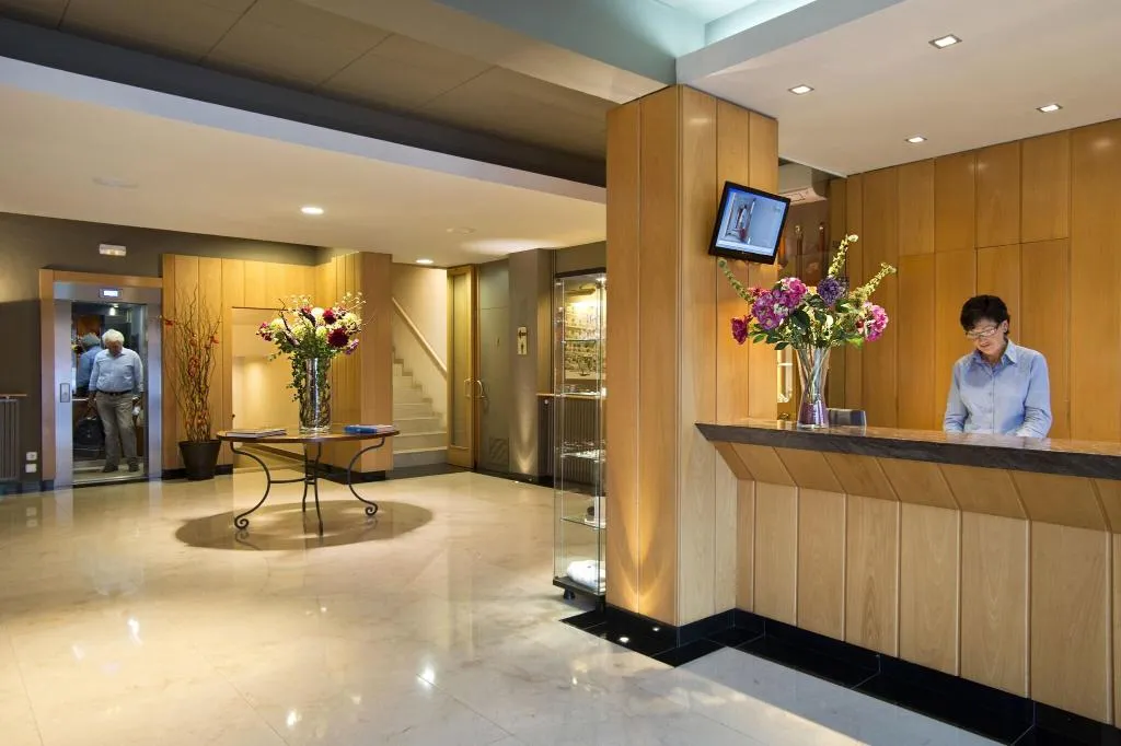Lobby, ibis Styles Figueres Ronda, Costa Brava