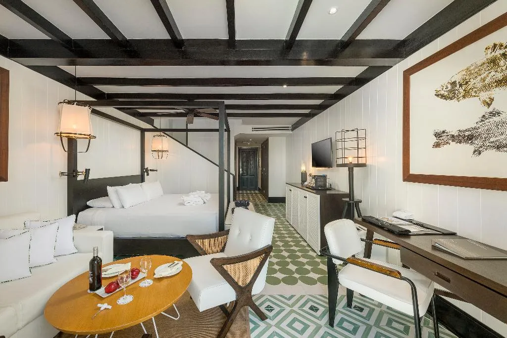 JUNIOR SUITE DELUXE POOL VIEW Room, Ocean Riviera Paradise All Inclusive, Cancun Area