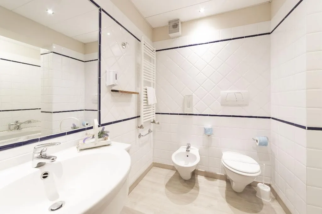 Room ONE BEDROOM ONE BATHROOM Room, Toscana Verde, Florence