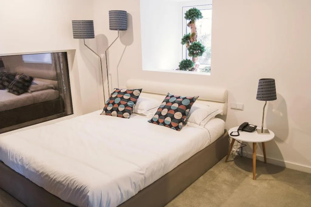 Room, Pousadela Village, Porto
