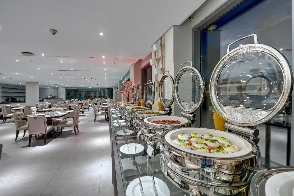 Restaurant, Delta Hotels By Marriott, Dubai Investment Park, Dubai