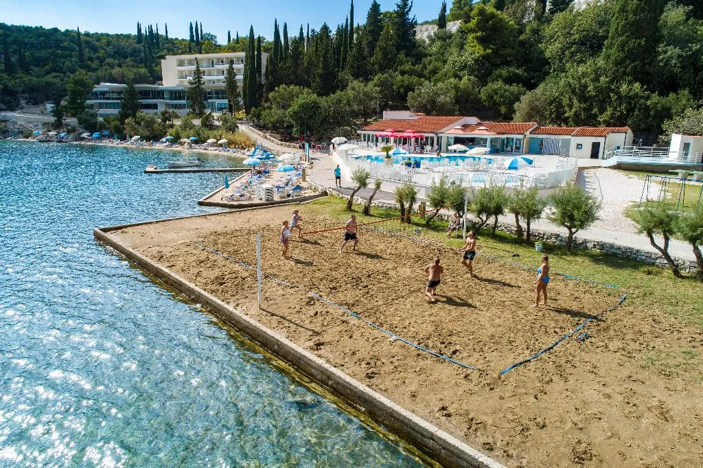 Sports and Entertainment, Osmine, Dubrovnik
