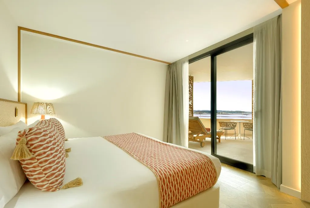 SUITE SEA VIEW Room, TRS Ibiza Hotel, Ibiza
