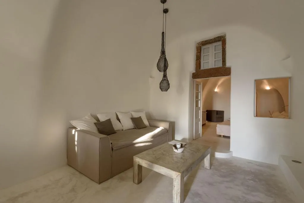 SUITE HONEYMOON Room, Kapari Natural Resort - member of Unique Lodges Na, Santorini