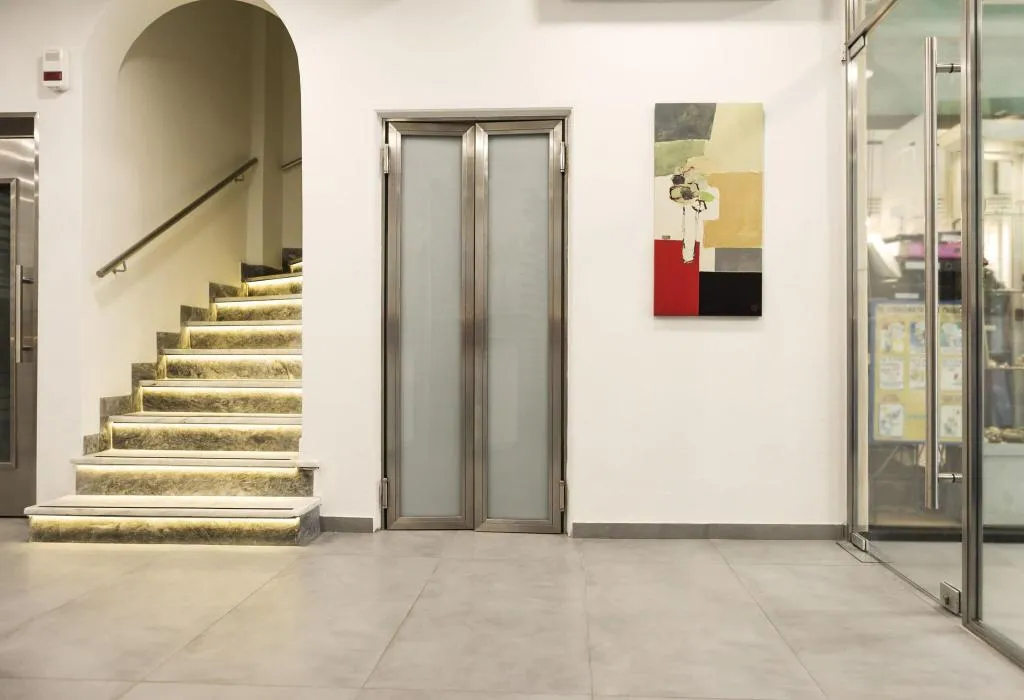 Lobby, Pan, Athens