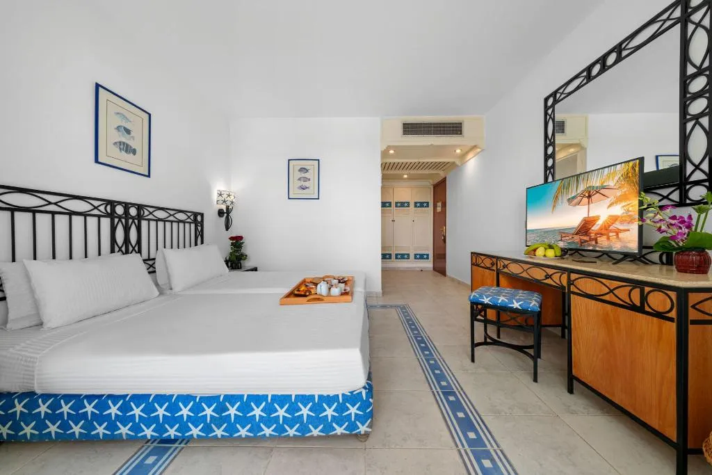 SINGLE BEACH FRONT Room, Domina Coral Bay Resort, Diving , Spa & Casino, Red Sea Riviera