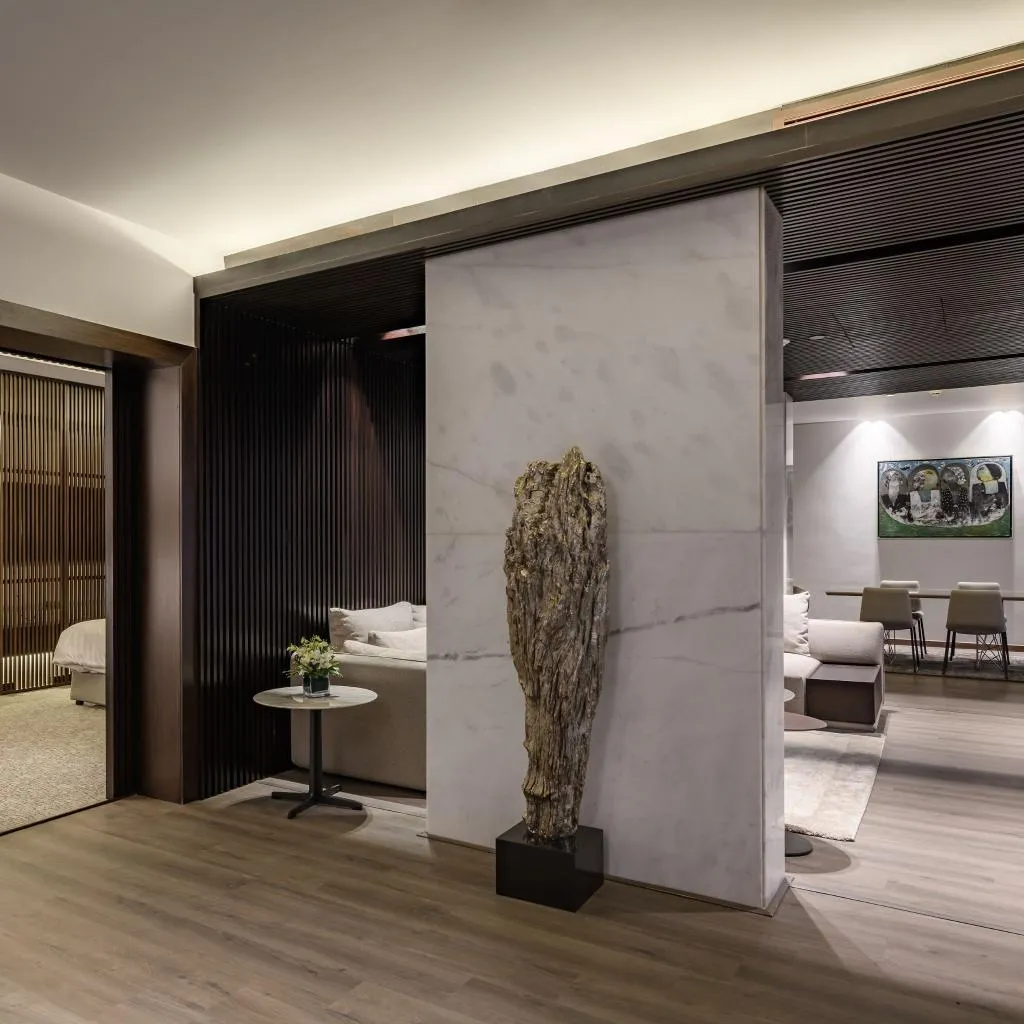 SUITE WITH BALCONY Room, Dusit Thani LakeView Cairo, Cairo