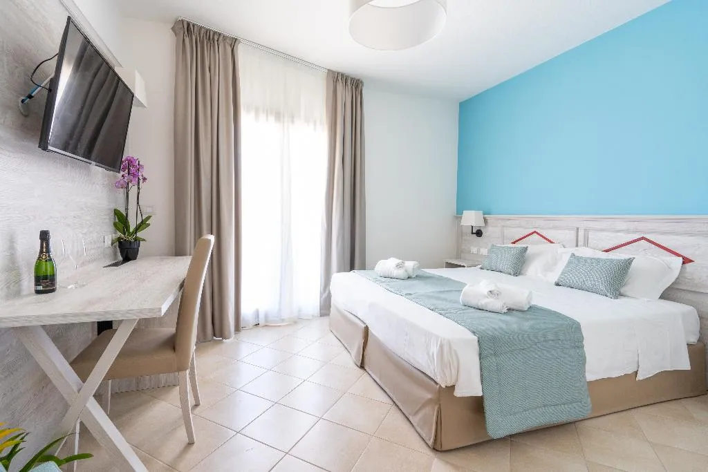 DOUBLE CAPACITY 2 Room, Red Sun Village, Alghero
