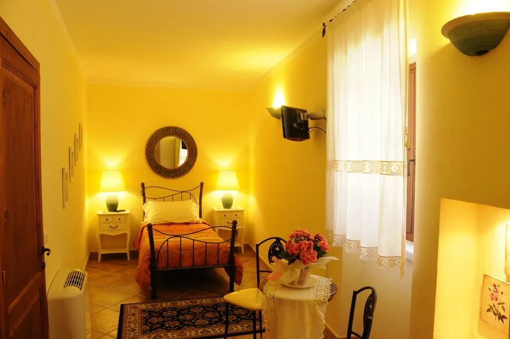 General view, La Casa di Babbai, Olbia
