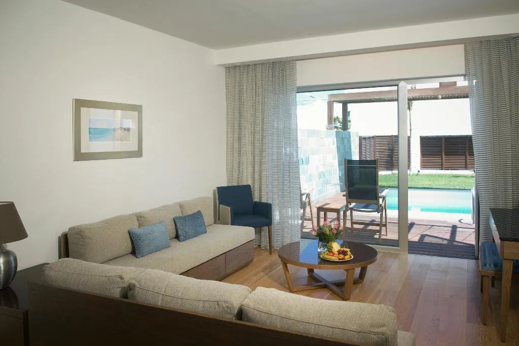 SUITE WITH PRIVATE POOL Room, Sunrise Pearl Hotel & Spa, Cyprus