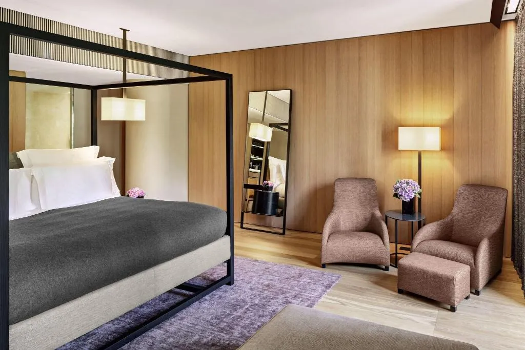 Room, Bulgari Milan, Milan