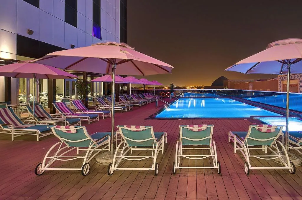 Pool, Premier Inn Dubai Ibn Battuta Mall, Dubai