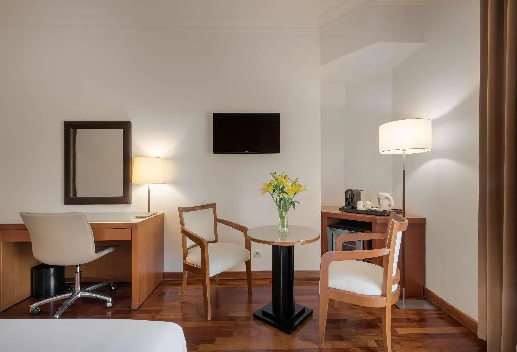 DOUBLE SINGLE USE STANDARD Room, NH Lisboa Campo Grande, Lisbon