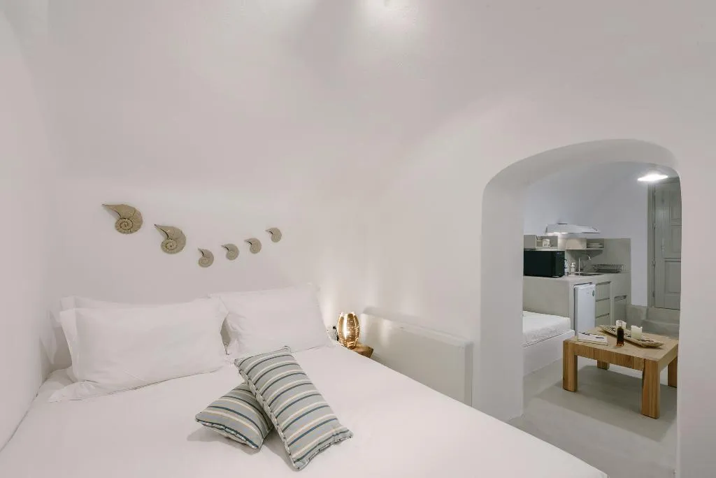 VILLA STANDARD Room, Pyrgos Kastelli Villas, Santorini