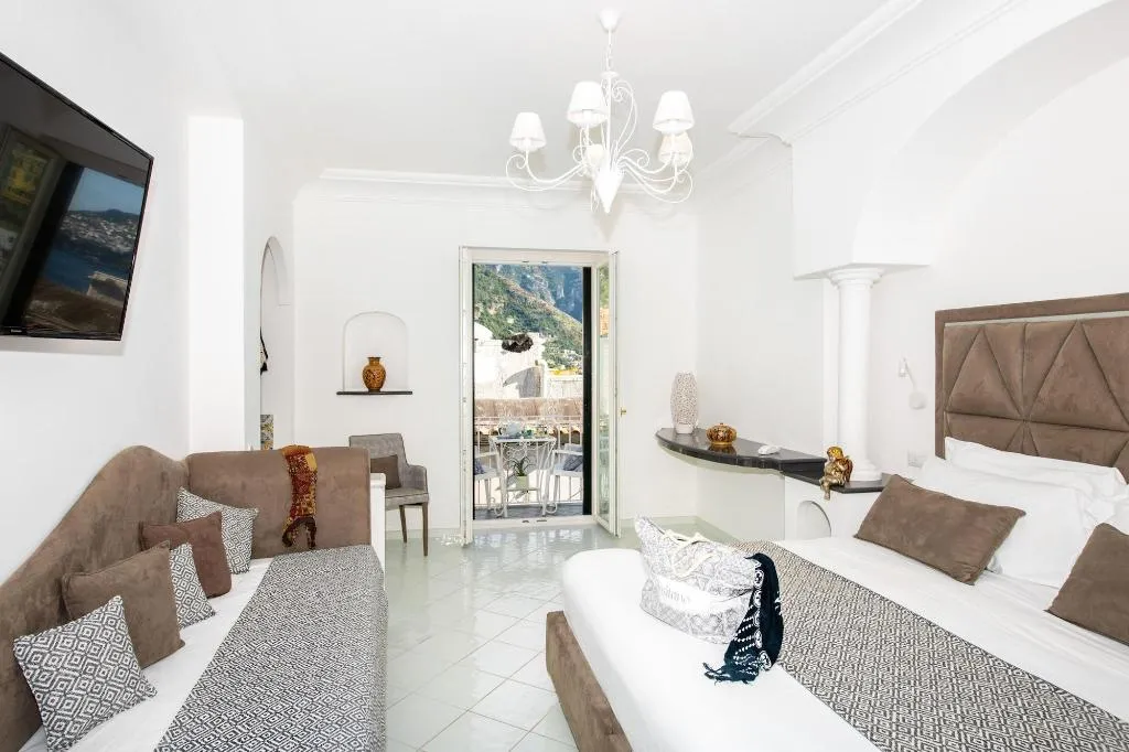 Room, Hotel Reginella Positano, Naples