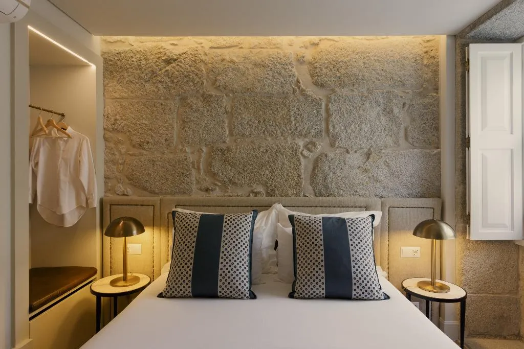 APARTMENT TWO BEDROOMS Room, Líbere Porto Laranjais, Porto