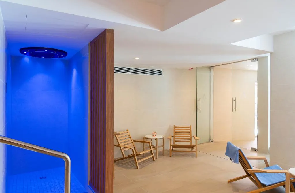 Sports and Entertainment, AQUA Hotel The Breeze & Spa - Adults Only +18, Costa Brava