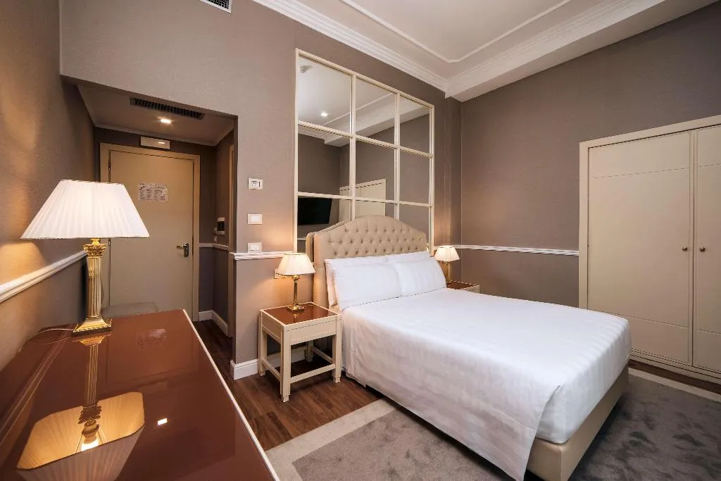 Room, Radisson Blu Ghr Hotel Rome, Rome