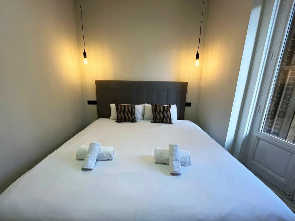 DOUBLE STANDARD Room, Montera Center Madrid, Madrid